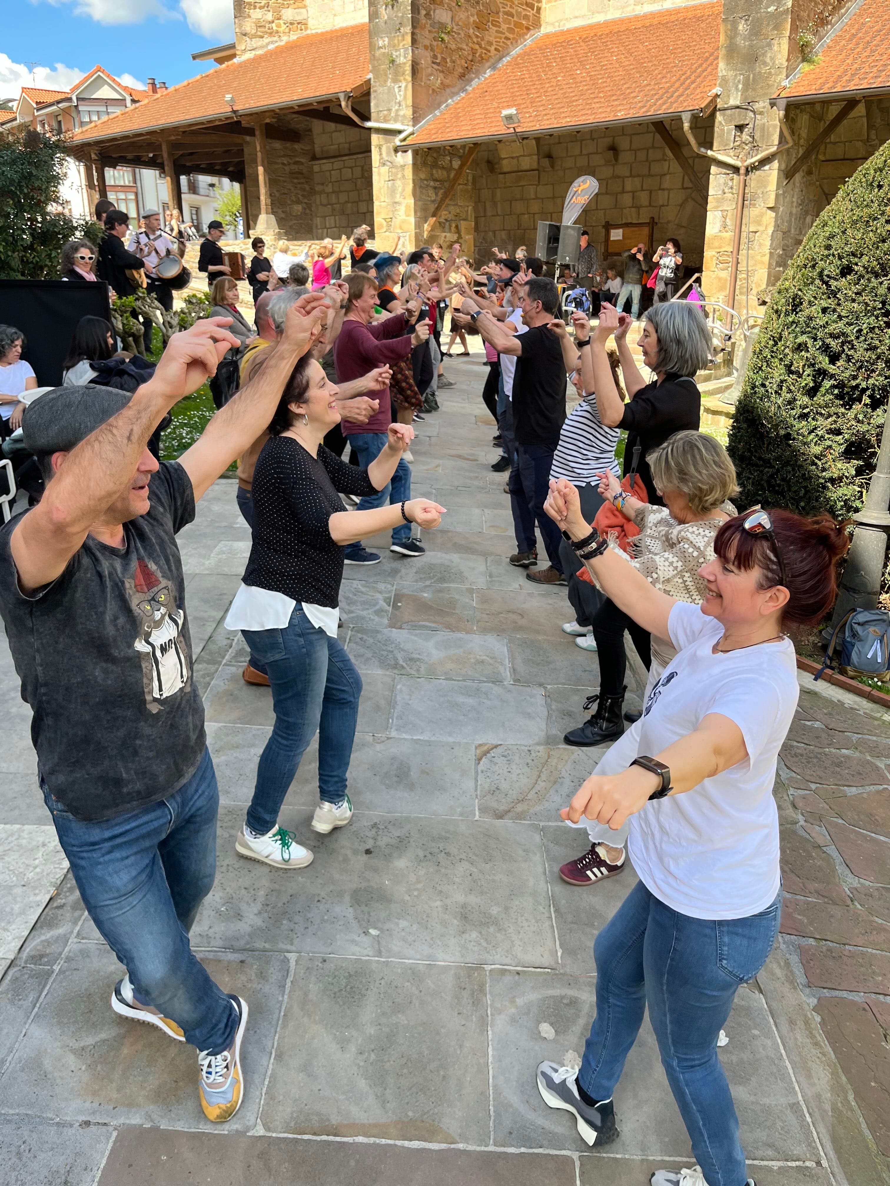 Dantzaldi Erromeria Zorrontzan 2026-04-18