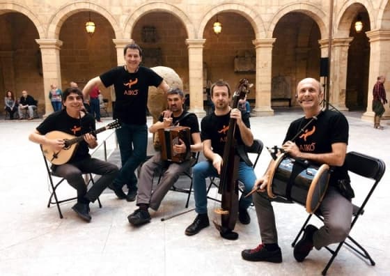 AIKO Taldearen CD berriaren aurkezpena Urkiolan