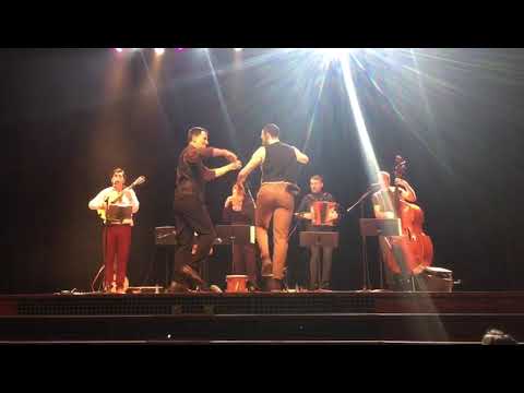 GARAIKIDEAK Dantza entzun dezagun. AIKO Taldearen dantza kontzertua