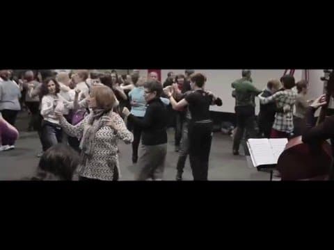 Aikorekin dantzaldia Bilboko Erriberako Merkatuan