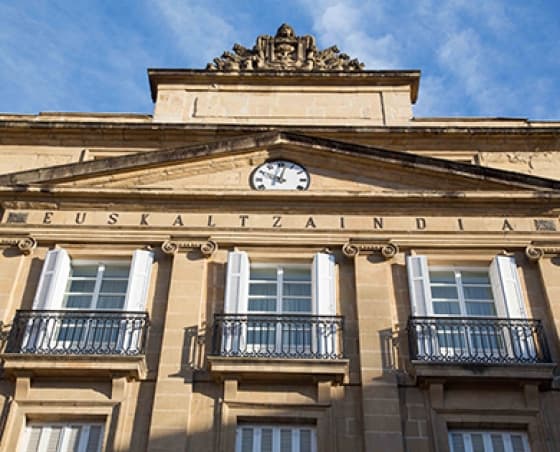 Tradiziozko kantu ikastaroa, Euskaltzaindian asteartetan