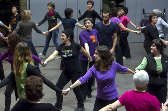 Dantza Tailerra: Unibertsitate Pabilioian. UPV/EHU. Vitoria-Gasteiz