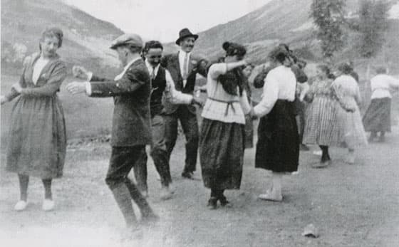 Dantza asteburuak. Jotak (etabar) Catalunyan