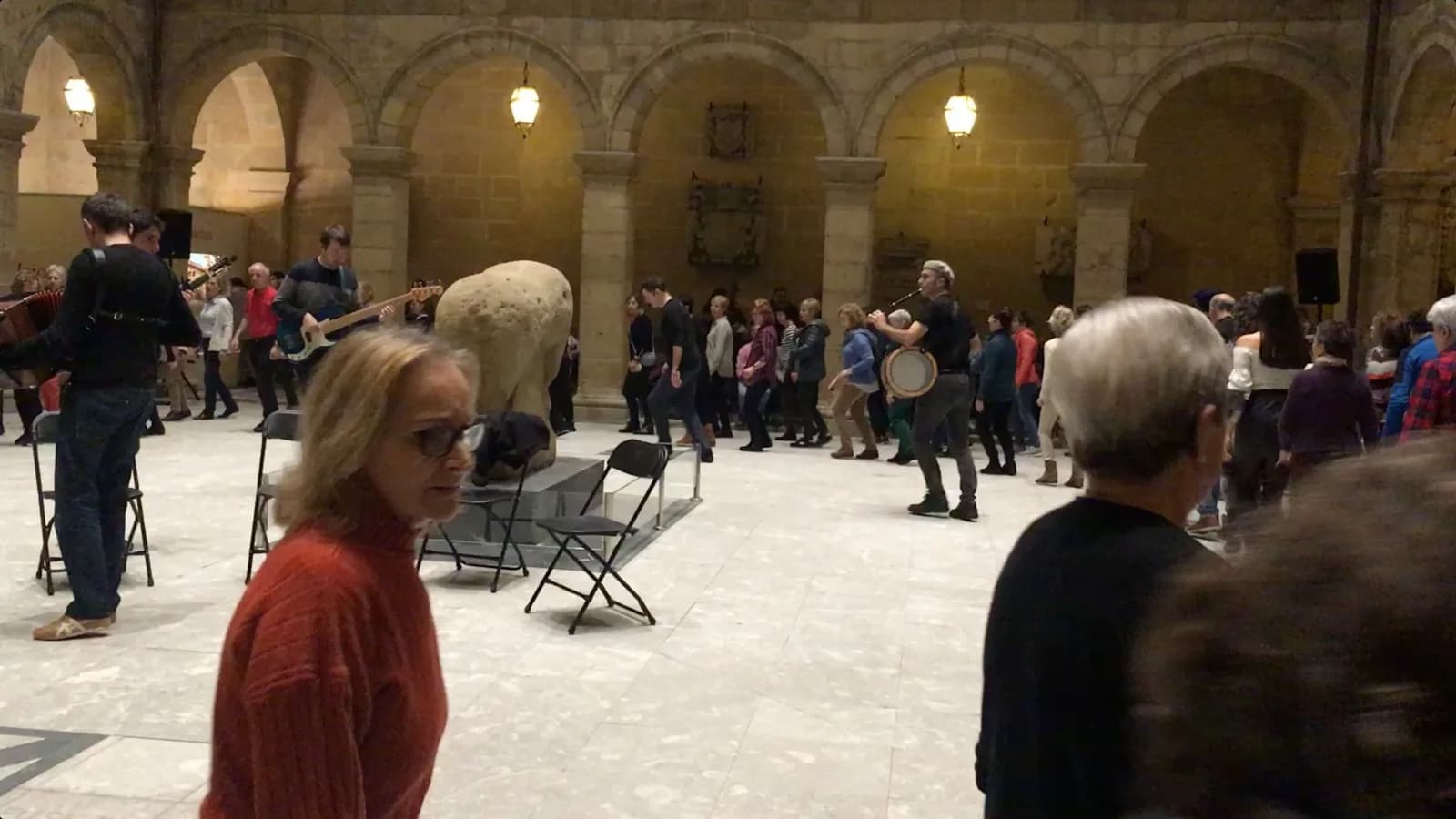 Musika eta dantza Euskal Museoan