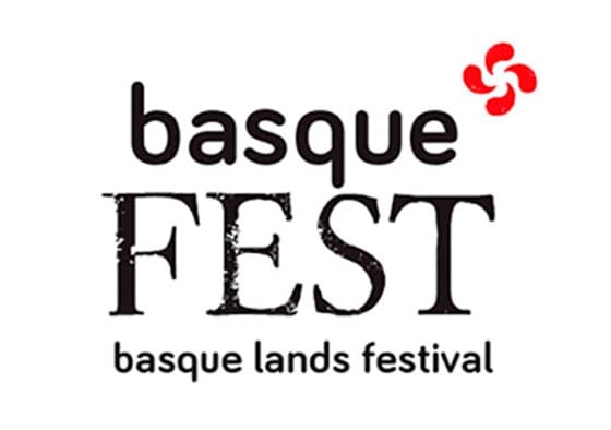 Aste Santuan dantzan Aikorekin Bilbon. Basque Fest